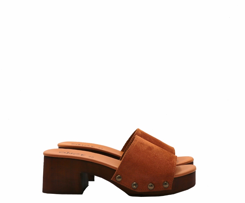 leather suede clogs