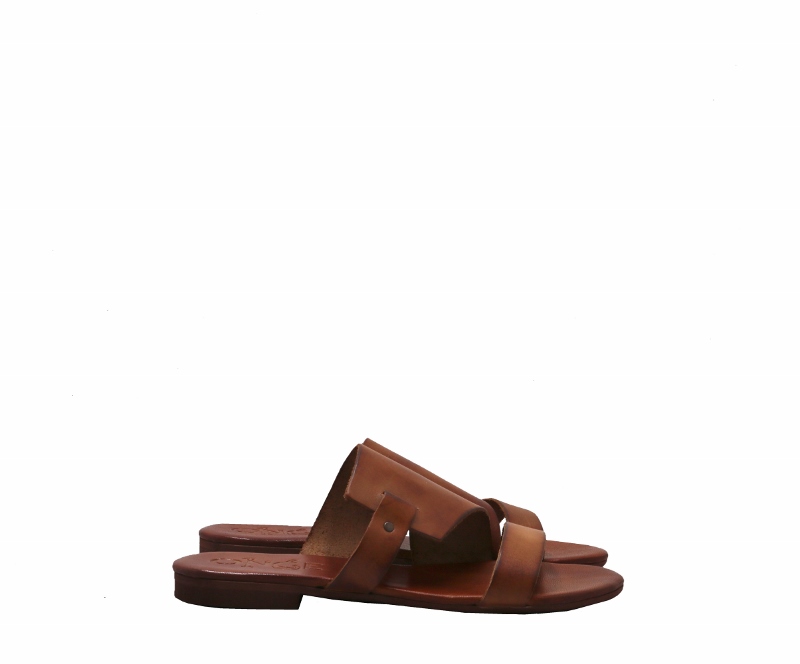 wholesale leather sandals from Italy