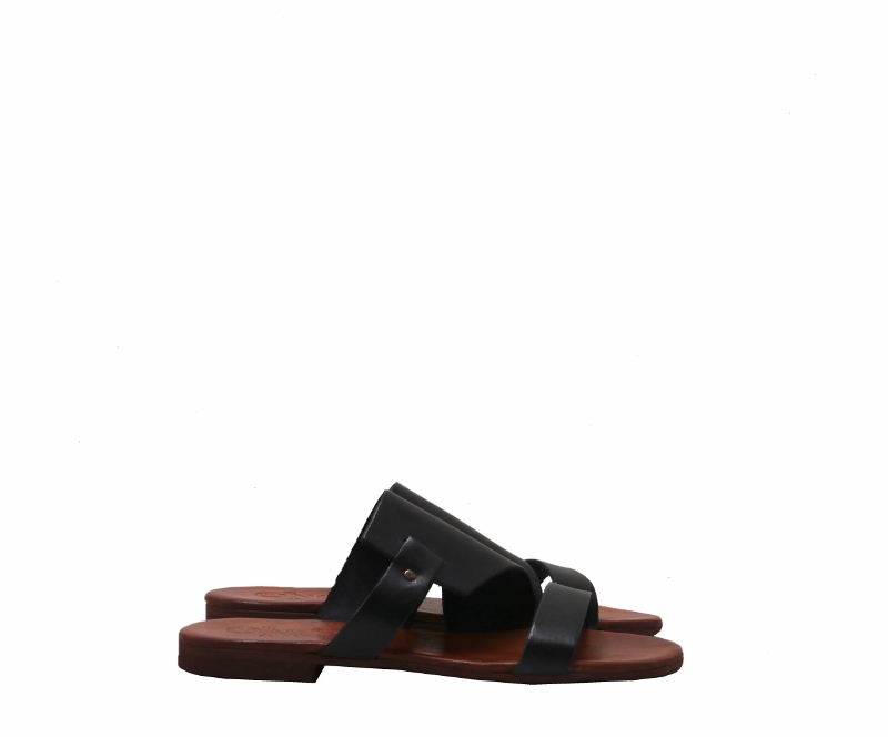 Leather women's sandals